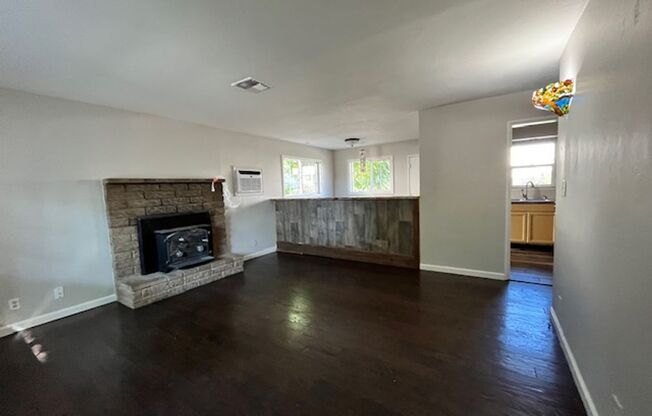 3 Bedroom Home Centrally Located in Carson City