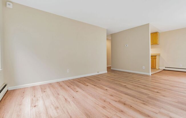 1845 Green Street Apartments*
