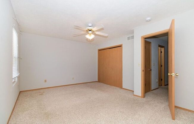 2 beds, 1.5 baths, $1,650, Unit # 1