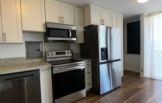 2 beds, 1 bath, $1,950