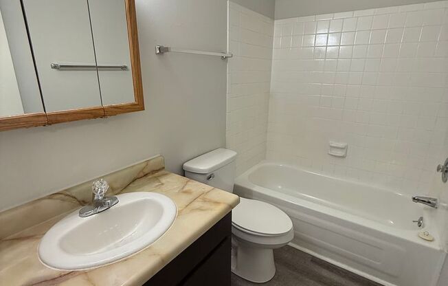 1 bed, 1 bath, 646 sqft, $785, Unit 358C
