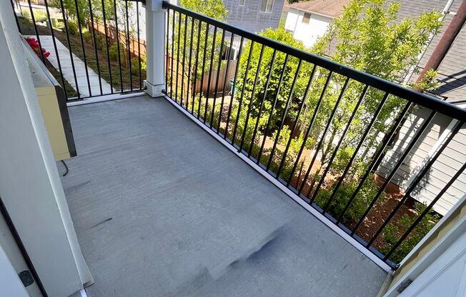 2 beds, 1 bath, $1,910, Unit A209