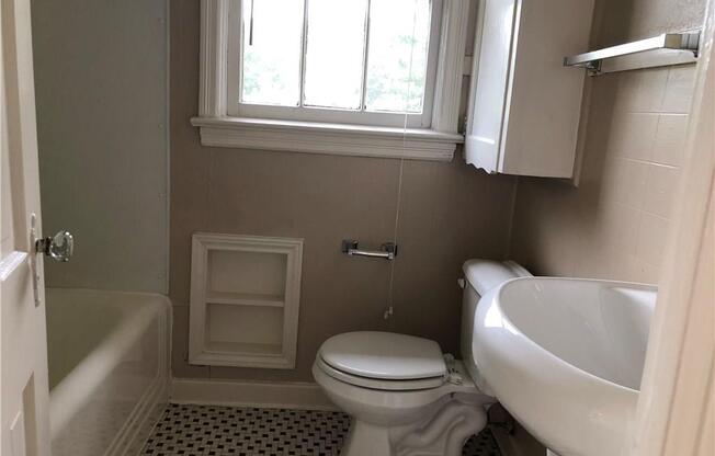 5800 Vickery Boulevard