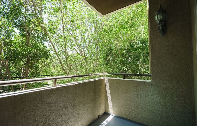 2 beds, 2 baths, 1,175 sqft, $3,098, Unit 250