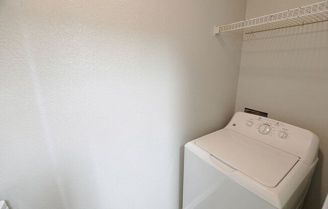 2 beds, 2 baths, 950 sqft, $1,236