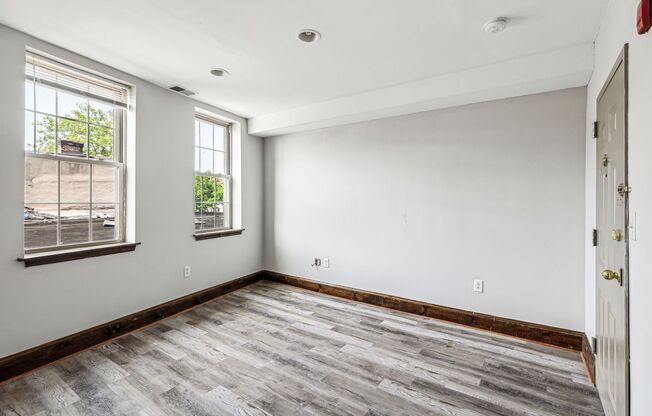 Studio, 1 bath, 350 sqft, $800, Unit A203