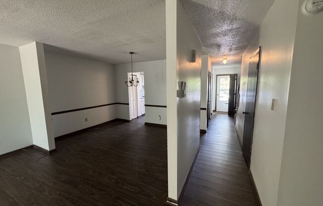 2 bd 1.5 ba Townhome