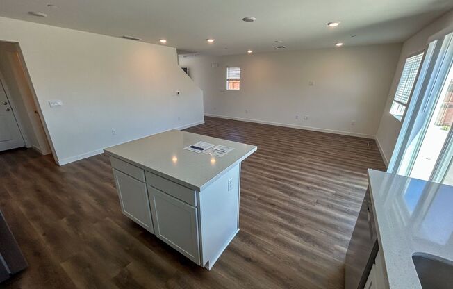 NEW BUILD HOME - Comfortable Living in a New Redding Neighborhood