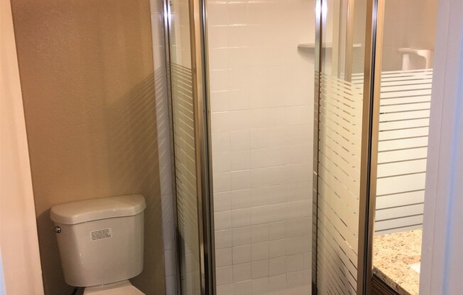 3 beds, 2 baths, $1,895, Unit Unit# 143