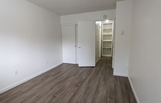 1 bed, 1 bath, 700 sqft, $1,295, Unit #21