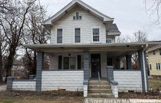 5332 E Washington St