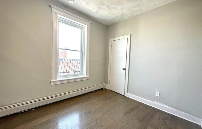 93 Grant Ave #2