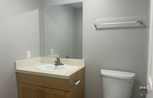 2 beds, 1.5 baths, 1,074 sqft, $2,995, Unit 800S2