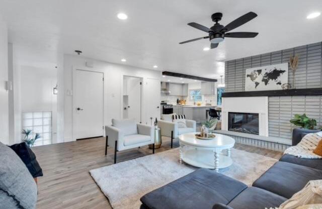 1274 WAGON WHEEL LN