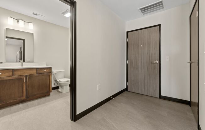 1 bed, 1 bath, 679 sqft, $1,095, Unit #305