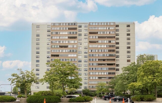 6 Whittier Pl