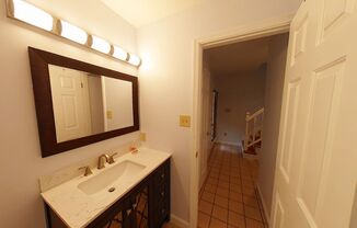 3 beds, 2.5 baths, $1,900, Unit # 3