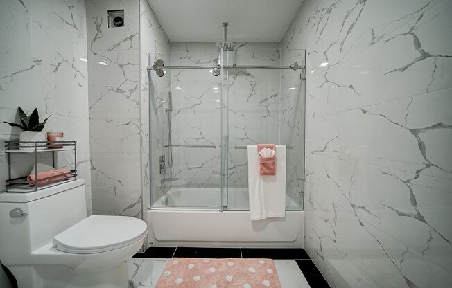 1 bed, 1 bath, 660 sqft, $1,850, Unit 217