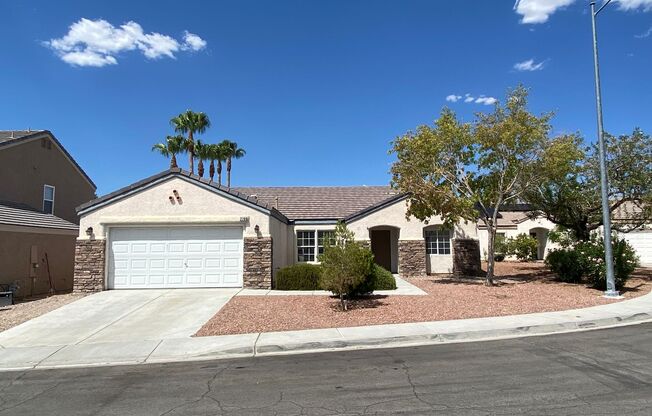 Beautiful one story home, 3 bedroom, 2 bathroom with all tile flooring located in Henderson