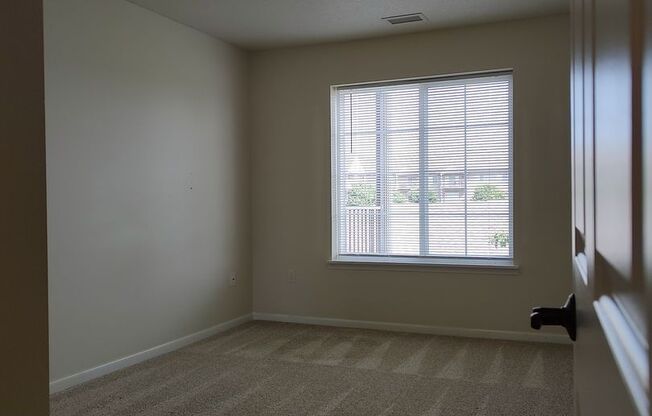 2 beds, 1 bath, $1,130, Unit A-204