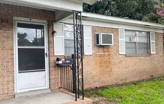 *RENT SPECIAL* $400 OFF FIRST MONTHS RENT!