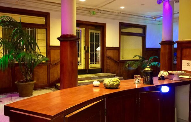 Studio, 1 bath, 400 sqft, $1,425, Unit I315