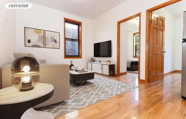 125 E 88 ST