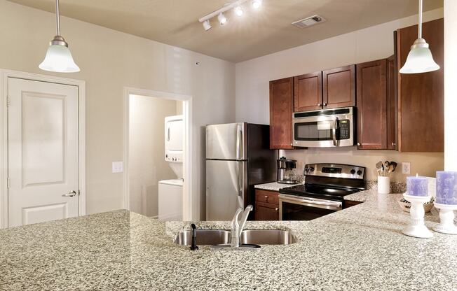 Glenbrook Apartments energy-efficient stainless steel appliances