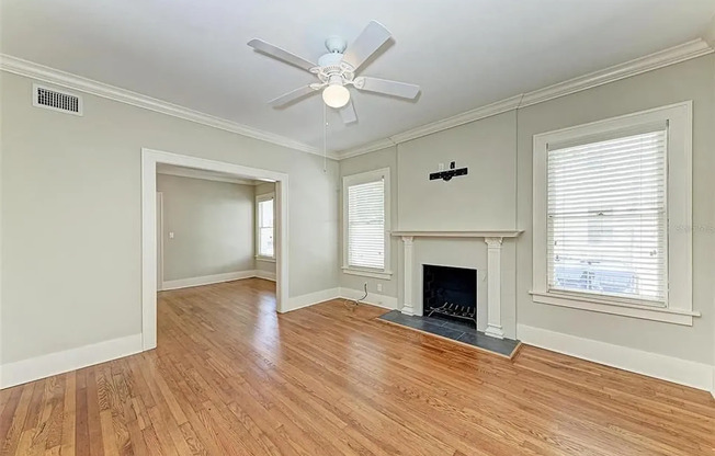 HUGE Historic 1-Bedroom with Laundry Included