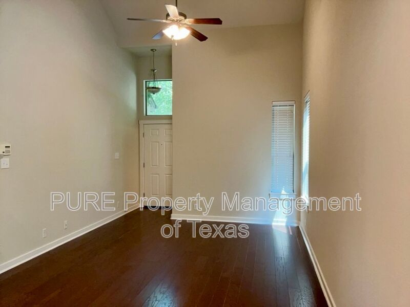 2101 RIVERS EDGE WAY