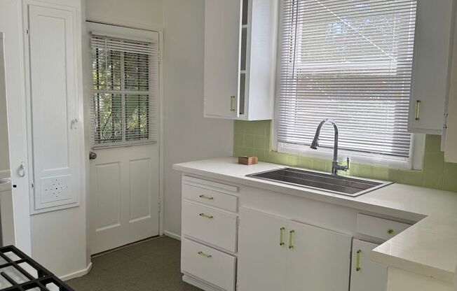 Monon 3753-3757.5