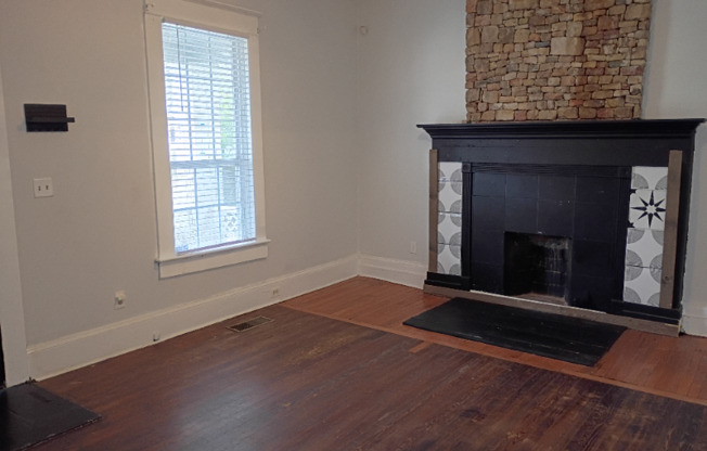 1081 ARLINGTON AVE SW