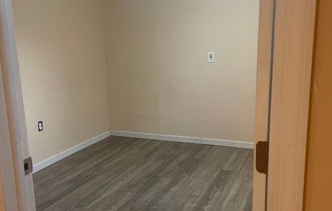1 bed, 1 bath, 600 sqft, $1,599, Unit Apt 2