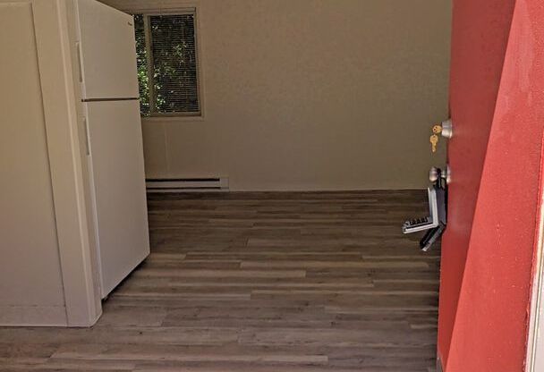 Studio, 1 bath, 550 sqft, $1,164, Unit 3515-24