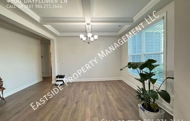 4900 DAYFLOWER LN