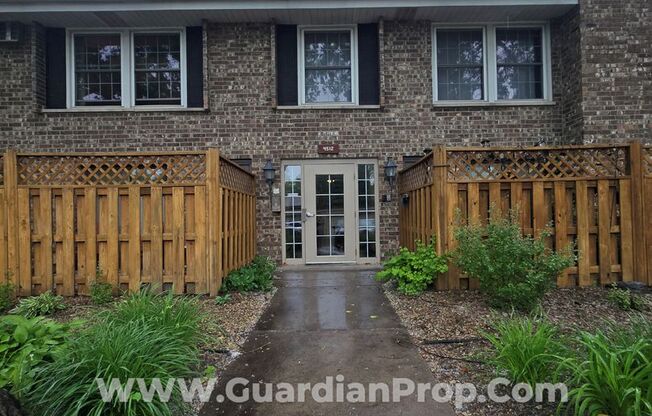 St Louis Park Condo by West End, Garage included, Private master suite, available 7/15