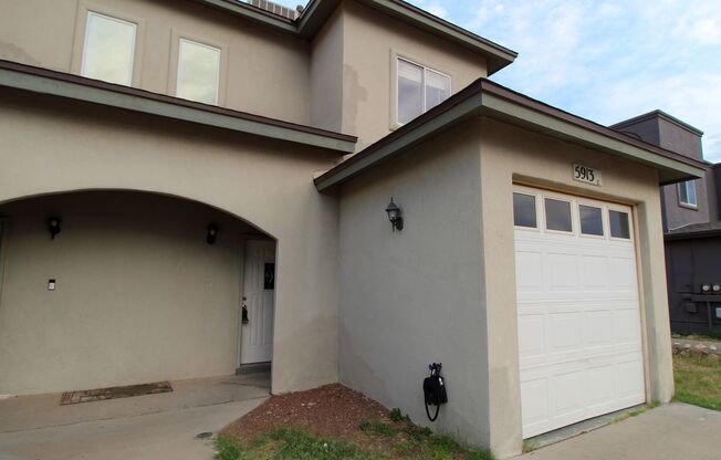 5913 Cielo Del Rey Pl Unit B