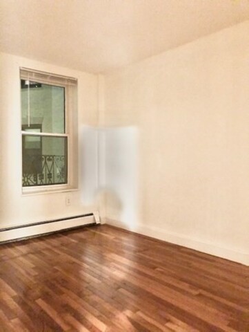 10 ALBEMARLE CT