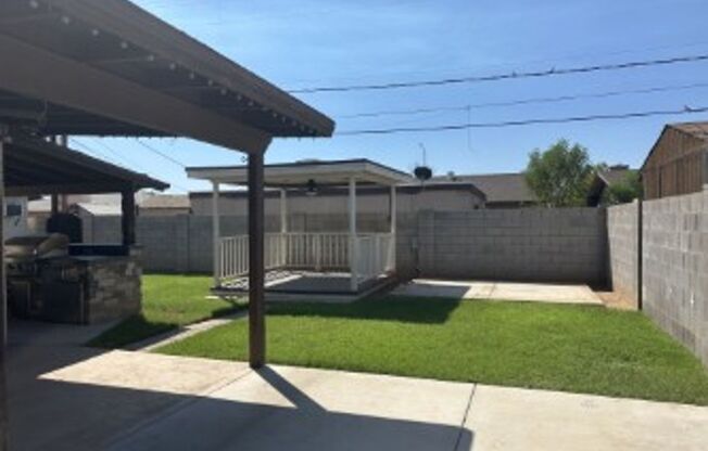 4 beds, 2 baths, $2,550