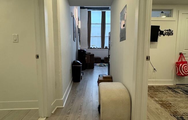 1 bed, 2 baths, 969 sqft, $1,495, Unit L108