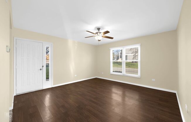 Schaumburg Ranch Two Bedroom One Bath with One Car Garage