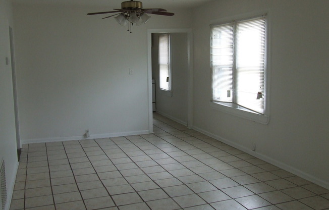 2 BR Home walk to NHHS