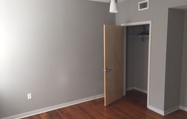 1711 E. Franklin LLC