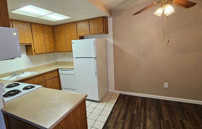 1 bed, 1 bath, 630 sqft, $1,565