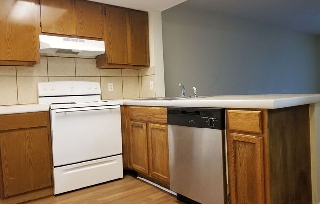 *MUST SEE* Southside Condo with Pool