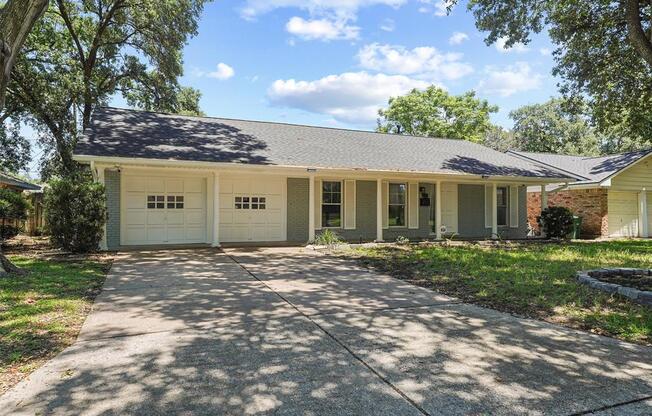 9622 FAIRDALE LN
