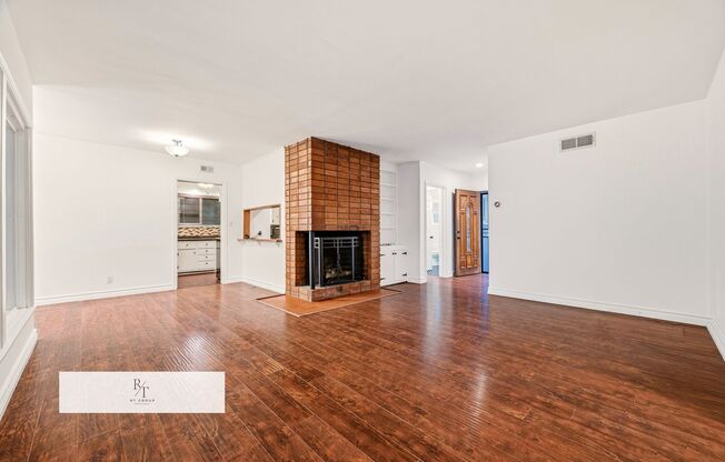North Hollywood 3-Bedroom with Gated Driveway and Solar