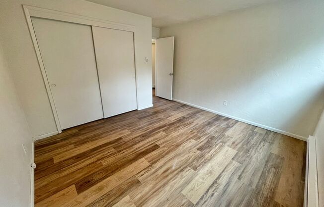 2 beds, 1 bath, 682 sqft, $1,695, Unit 13