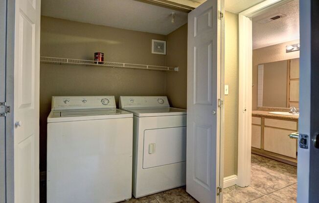 1 bed, 1 bath, $1,195