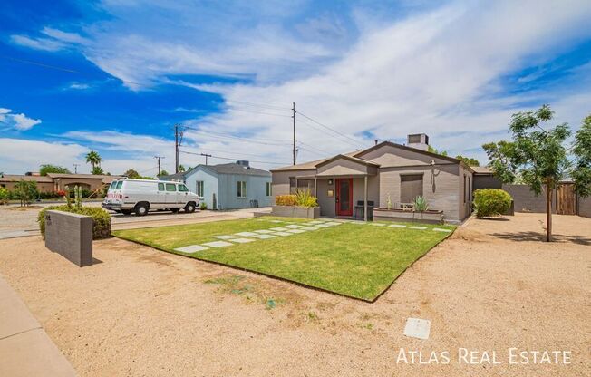 224 W MONTECITO AVE